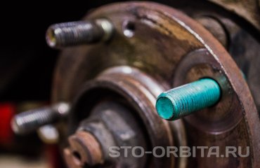 Замена задних тормозных дисков и колодок КИА Сид (подробные фото)