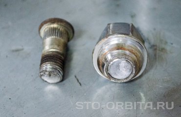 Замена задних тормозных дисков и колодок КИА Сид (подробные фото)