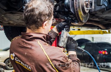 Замена шаровой опоры КИА Соренто (подробные фото)