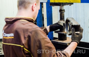 Замена сайлентблоков задних подпружинных рычагов КИА Сид (подробные фото)