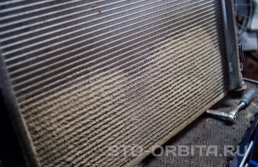 Мойка радиаторов КИА Рио (подробные фото)